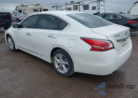 2015 Nissan Altima 2.5 Sv from USA, damaged, VIN 1N4AL3AP5FC175043